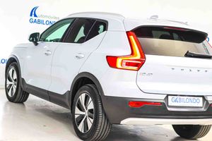 Volvo XC40 1.5 T5 Twin Momentum Auto - Foto 28