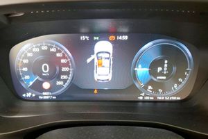 Volvo XC40 1.5 T5 Twin Recharge Inscription Auto - Foto 4