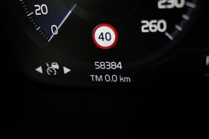 Volvo XC40 1.5 T5 Twin Momentum Auto - Foto 6