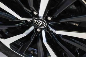 Toyota Highlander 2.5 Advance AWD-i **7 plazas** - Foto 19