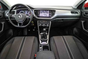 Volkswagen T-Roc Advance 1.5 TSI 110kW (150CV) **Techo panorámico** - Foto 51