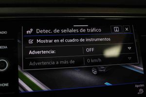Volkswagen T-Roc Advance 1.5 TSI 110kW (150CV) **Techo panorámico** - Foto 63