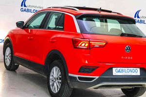 Volkswagen T-Roc Advance 1.5 TSI 110kW (150CV) **Techo panorámico** - Foto 25