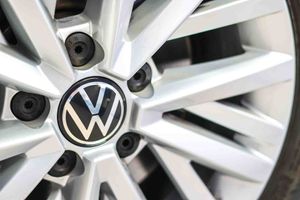 Volkswagen T-Roc Advance 1.5 TSI 110kW (150CV) **Techo panorámico** - Foto 17