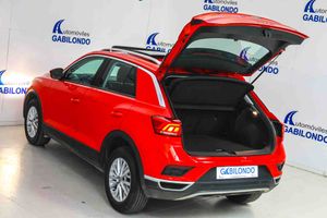 Volkswagen T-Roc Advance 1.5 TSI 110kW (150CV) **Techo panorámico** - Foto 19