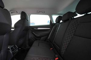 Skoda Karoq 2.0 TDI 85kW (115CV) Ambition - Foto 48