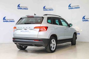 Skoda Karoq 2.0 TDI 85kW (115CV) Ambition - Foto 9
