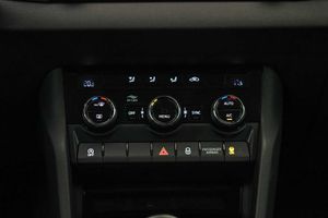 Skoda Karoq 2.0 TDI 85kW (115CV) Ambition - Foto 43
