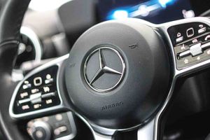 Mercedes CLA Shooting Brake 180 D DCT - Foto 32