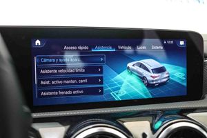 Mercedes CLA Shooting Brake 180 D DCT - Foto 54