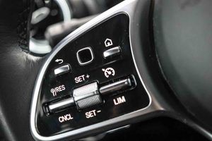 Mercedes CLA Shooting Brake 180 D DCT - Foto 33