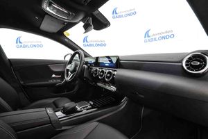 Mercedes CLA Shooting Brake 180 D DCT - Foto 44