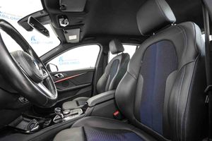 BMW Serie 1 118i MSport - Foto 28