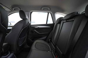 BMW X1 sDrive18i Auto xLine - Foto 48