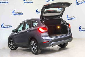BMW X1 sDrive18i Auto xLine - Foto 20