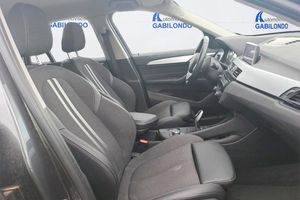 BMW X1 sDrive18i Auto xLine - Foto 5