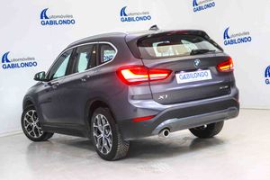 BMW X1 sDrive18i Auto xLine - Foto 12
