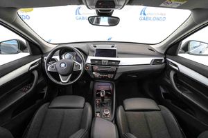 BMW X1 sDrive18i Auto xLine - Foto 31