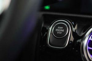 Mercedes Clase A Sedán A 250 e **Techo panorámico** - Foto 44