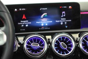 Mercedes Clase A Sedán A 250 e **Techo panorámico** - Foto 47