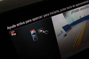 Mercedes Clase A Sedán A 250 e **Techo panorámico** - Foto 61