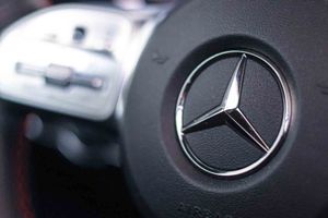Mercedes Clase A Sedán A 250 e **Techo panorámico** - Foto 38