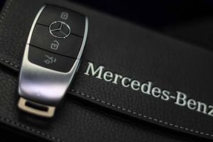 Mercedes Clase A Sedán A 250 e **Techo panorámico** - Foto 62