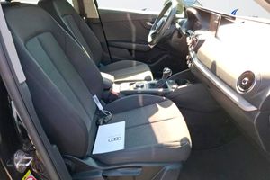 Audi Q2 35 TFSI 110kW (150CV) S tronic - Foto 4