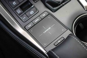 Lexus NX 2.5 300h Business 2WD - Foto 45