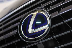 Lexus NX 2.5 300h Business 2WD - Foto 11