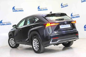 Lexus NX 2.5 300h Business 2WD - Foto 14