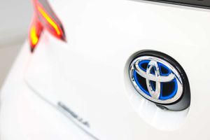 Toyota Corolla 1.8 125H BUSINESS E-CVT - Foto 18