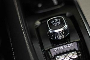 Volvo XC90 2.0 T8 AWD Recharge R-Design Auto **Techo panorámico** 7 Plazas - Foto 45