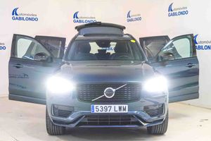 Volvo XC90 2.0 T8 AWD Recharge R-Design Auto **Techo panorámico** 7 Plazas - Foto 27