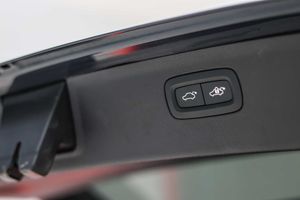 Volvo XC90 2.0 T8 AWD Recharge R-Design Auto **Techo panorámico** 7 Plazas - Foto 59