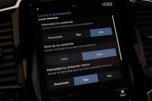 Volvo XC90 2.0 T8 AWD Recharge R-Design Auto **Techo panorámico** 7 Plazas - Foto 72