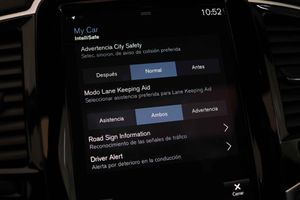 Volvo XC90 2.0 T8 AWD Recharge R-Design Auto **Techo panorámico** 7 Plazas - Foto 71