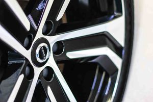 Volvo XC90 2.0 T8 AWD Recharge R-Design Auto **Techo panorámico** 7 Plazas - Foto 18