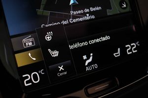 Volvo XC90 2.0 T8 AWD Recharge R-Design Auto **Techo panorámico** 7 Plazas - Foto 68