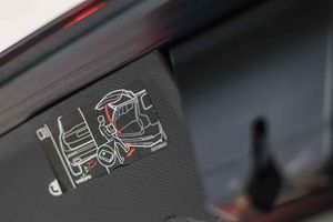 Volvo XC90 2.0 T8 AWD Recharge R-Design Auto **Techo panorámico** 7 Plazas - Foto 60