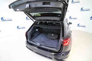Volkswagen Touareg R 3.0 V6 TSI 340kW Tip 4M **Techo panorámico** - Foto 59