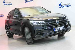 Volkswagen Touareg R 3.0 V6 TSI 340kW Tip 4M **Techo panorámico** - Foto 11