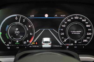 Volkswagen Touareg R 3.0 V6 TSI 340kW Tip 4M **Techo panorámico** - Foto 46