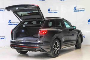 Volkswagen Touareg R 3.0 V6 TSI 340kW Tip 4M **Techo panorámico** - Foto 20