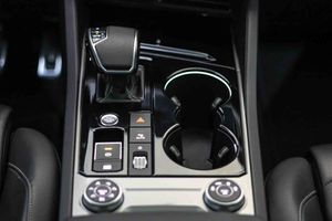 Volkswagen Touareg R 3.0 V6 TSI 340kW Tip 4M **Techo panorámico** - Foto 47