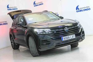 Volkswagen Touareg R 3.0 V6 TSI 340kW Tip 4M **Techo panorámico** - Foto 23