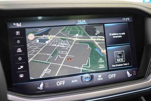 Volkswagen Touareg R 3.0 V6 TSI 340kW Tip 4M **Techo panorámico** - Foto 27