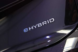 Volkswagen Touareg R 3.0 V6 TSI 340kW Tip 4M **Techo panorámico** - Foto 14