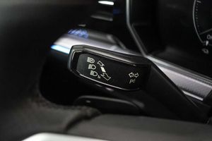 Volkswagen Touareg R 3.0 V6 TSI 340kW Tip 4M **Techo panorámico** - Foto 43