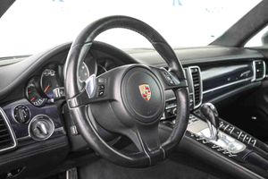Porsche Panamera 3.0 4S **Techo solar** - Foto 5